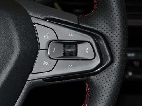 New 2026 Chevrolet Trax RS w/ Sunroof Package image 14