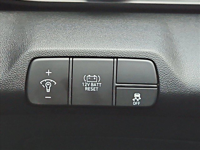 Used 2026 Hyundai Elantra SEL w/ Cargo Package FWD image 24