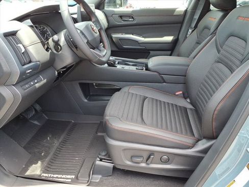 New 2026 Nissan Pathfinder Rock Creek AWD/4WD image 7