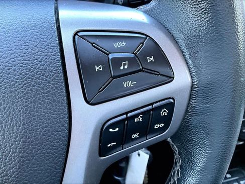 Used 2019 Ford Ranger XLT w/ Equipment Group 301A Mid RWD image 24