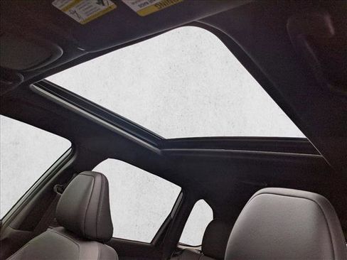 Used 2025 Subaru Forester Limited image 14