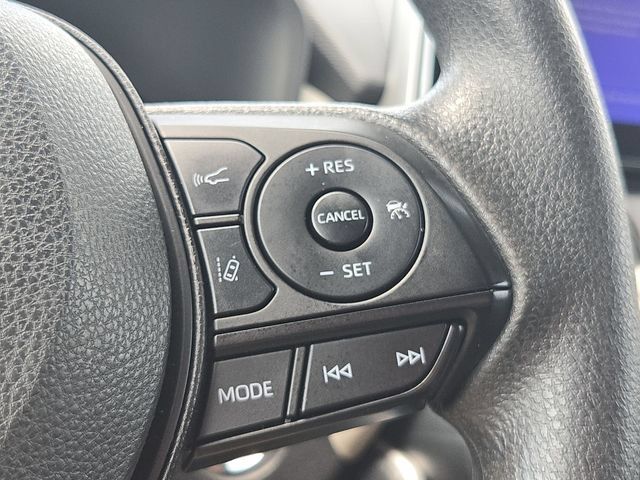 Used 2025 Toyota RAV4 XLE w/ Convenience Package AWD/4WD image 34