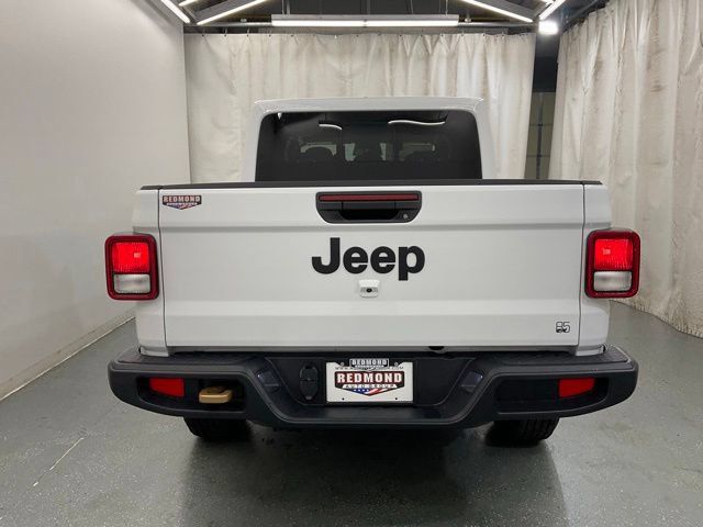 New 2026 Jeep Gladiator Mojave AWD/4WD image 6