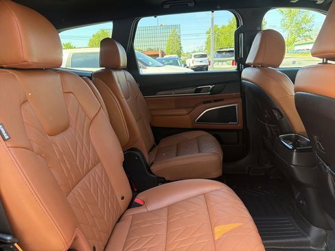 Used 2025 Kia Telluride EX X-Line AWD/4WD image 13