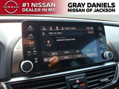 Used 2018 Honda Accord Sport image 16