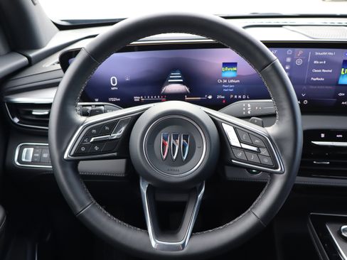 Used 2025 Buick Enclave Preferred image 16