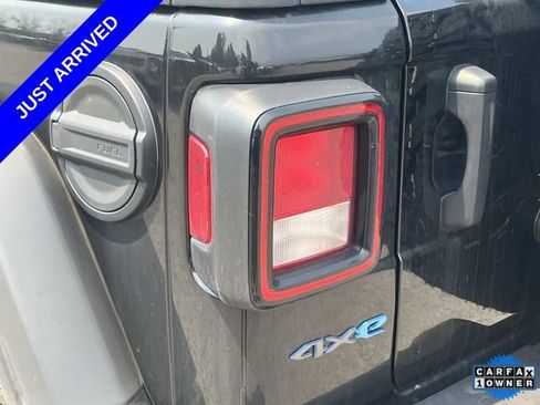 Used 2025 Jeep Wrangler Unlimited Sport S 4xe AWD/4WD image 12