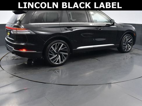 New 2026 Lincoln Aviator Black Label w/ Dynamic Handling Package image 6