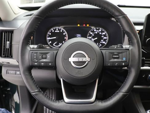 Used 2025 Nissan Pathfinder SL w/ SL Premium Package image 20