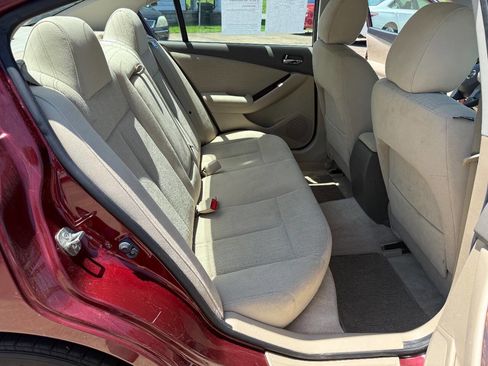 Used 2012 Nissan Altima 2.5 S w/ Convenience Pkg FWD image 16