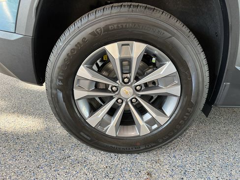 New 2026 Chevrolet Equinox LT FWD image 30