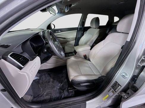 Used 2021 Hyundai Tucson SE image 21