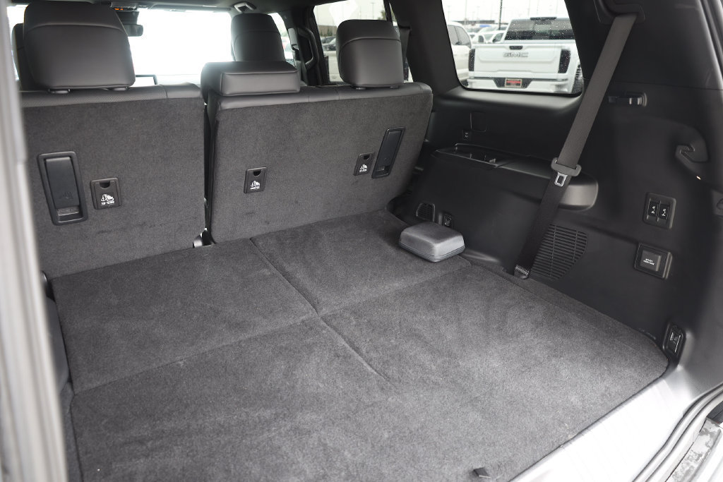 Used 2026 Lexus GX 550 w/ Cold Area Package AWD/4WD image 29