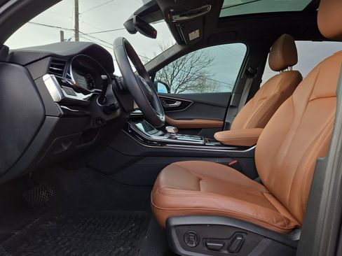 Used 2023 Audi Q7 2.0T Premium Plus w/ Premium Plus Package image 16