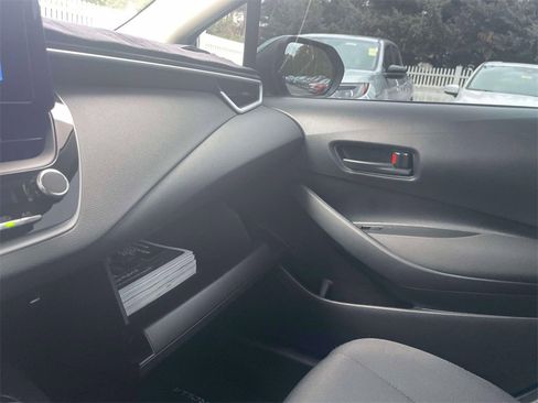Used 2024 Toyota Corolla image 31