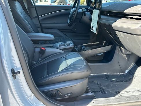 New 2025 Ford Mustang Mach-E Premium image 13