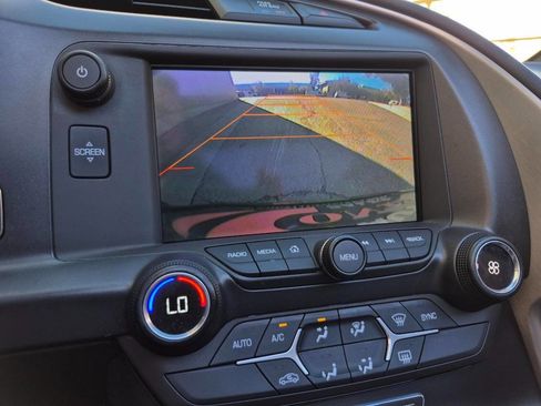 Used 2014 Chevrolet Corvette Stingray Coupe image 25