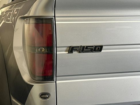 Used 2012 Ford F150 Raptor w/ Raptor Luxury Pkg image 44