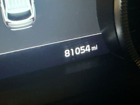 Used 2022 Kia Telluride SX w/ SX Prestige Package image 19