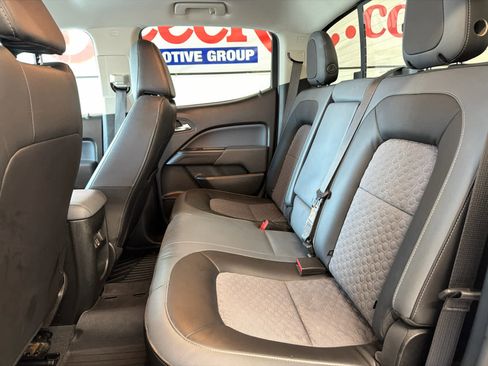 Used 2022 Chevrolet Colorado Z71 w/ Safety Package image 19