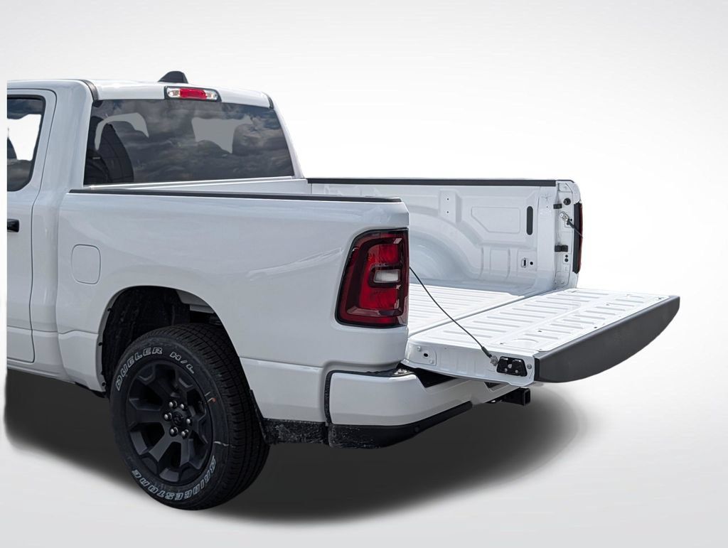 New 2026 RAM 1500 Big Horn w/ Night Edition AWD/4WD image 7