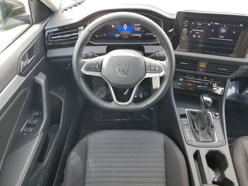 Used 2025 Volkswagen Jetta S image 16