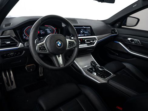 Used 2019 BMW 330i xDrive Sedan AWD/4WD image 8