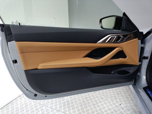 Used 2026 BMW 430i Coupe w/ M Sport Package RWD image 11