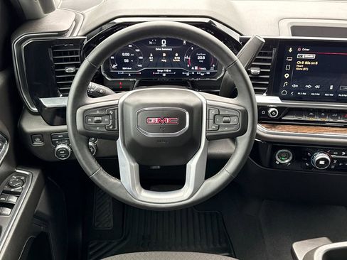 Used 2023 GMC Sierra 1500 Elevation AWD/4WD image 15