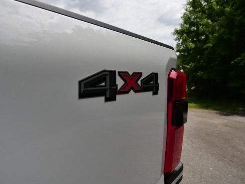 Used 2023 Ford F350 Lariat w/ Tow Technology Package AWD/4WD image 9