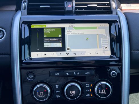 Used 2020 Land Rover Discovery HSE AWD/4WD image 12
