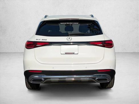 Certified 2025 Mercedes-Benz GLC 300 image 9