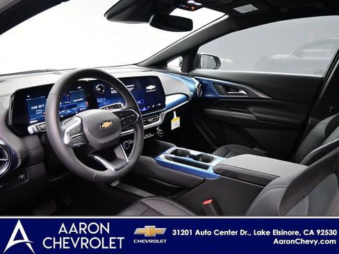 New 2026 Chevrolet Equinox EV LT image 7