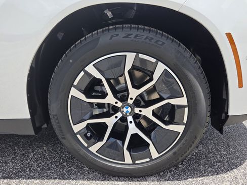 Used 2026 BMW X3 xDrive30i w/ Premium Package AWD/4WD image 9