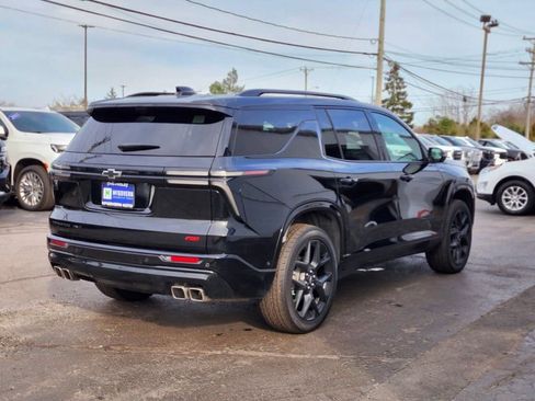 Used 2024 Chevrolet Traverse RS AWD/4WD image 5