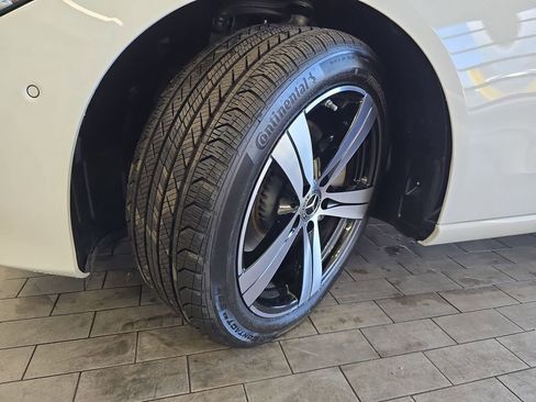 Certified 2025 Mercedes-Benz C 300 Sedan image 33