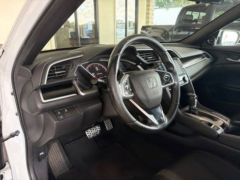 Used 2020 Honda Civic Sport image 17