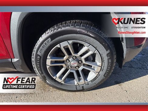 Used 2026 GMC Terrain Elevation w/ Technology Package II image 16