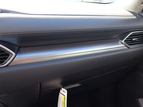 Used 2025 MAZDA CX-5 AWD 2.5 S w/ Preferred Package image 17