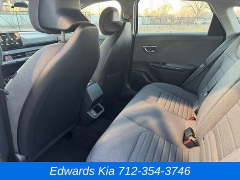 New 2025 Kia K4 EX image 15