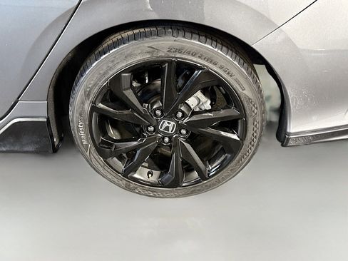 Used 2018 Honda Civic Sport image 36