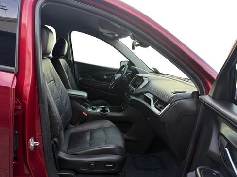 Used 2021 GMC Terrain SLT AWD/4WD image 12