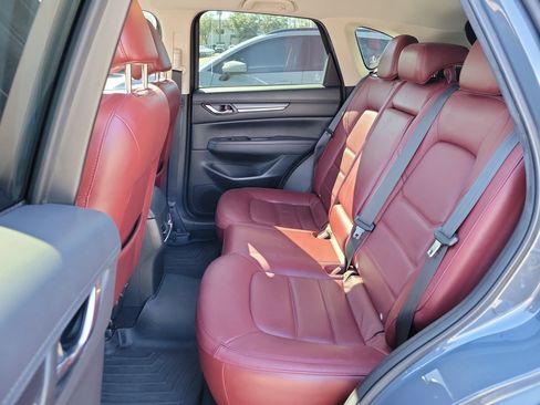 Used 2021 MAZDA CX-5 Carbon Edition image 16