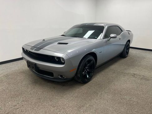 Used 2016 Dodge Challenger R/T w/ Blacktop Package image 16