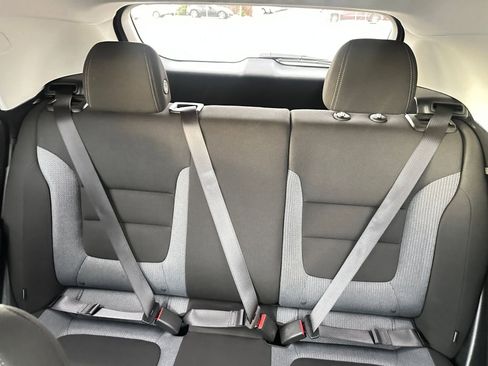 Used 2025 Chevrolet TrailBlazer LT image 38