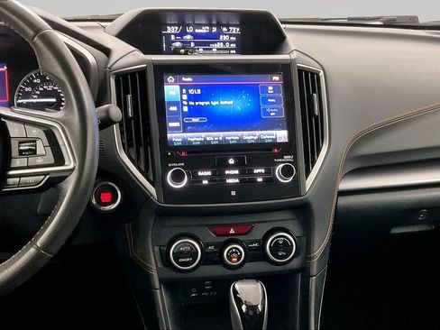 Used 2022 Subaru Crosstrek 2.5i Limited w/ Moonroof Package 1 AWD/4WD image 9
