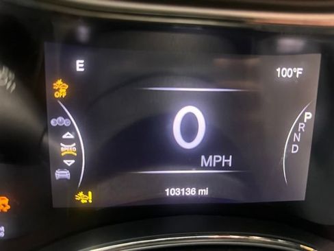 Used 2019 Jeep Grand Cherokee High Altitude AWD/4WD image 2
