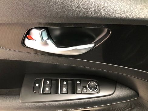 Certified 2022 Kia Forte GT-Line FWD image 19