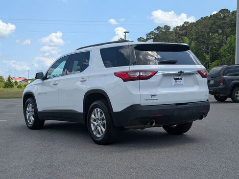 Used 2021 Chevrolet Traverse LT w/ LPO, Floor Liner Package image 3