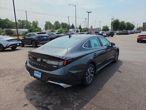Certified 2026 Hyundai Sonata Blue FWD image 6